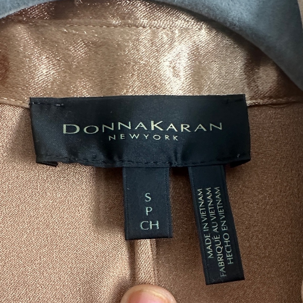Donna Karan Gold Metallic Blouse - Picture 2 of 7